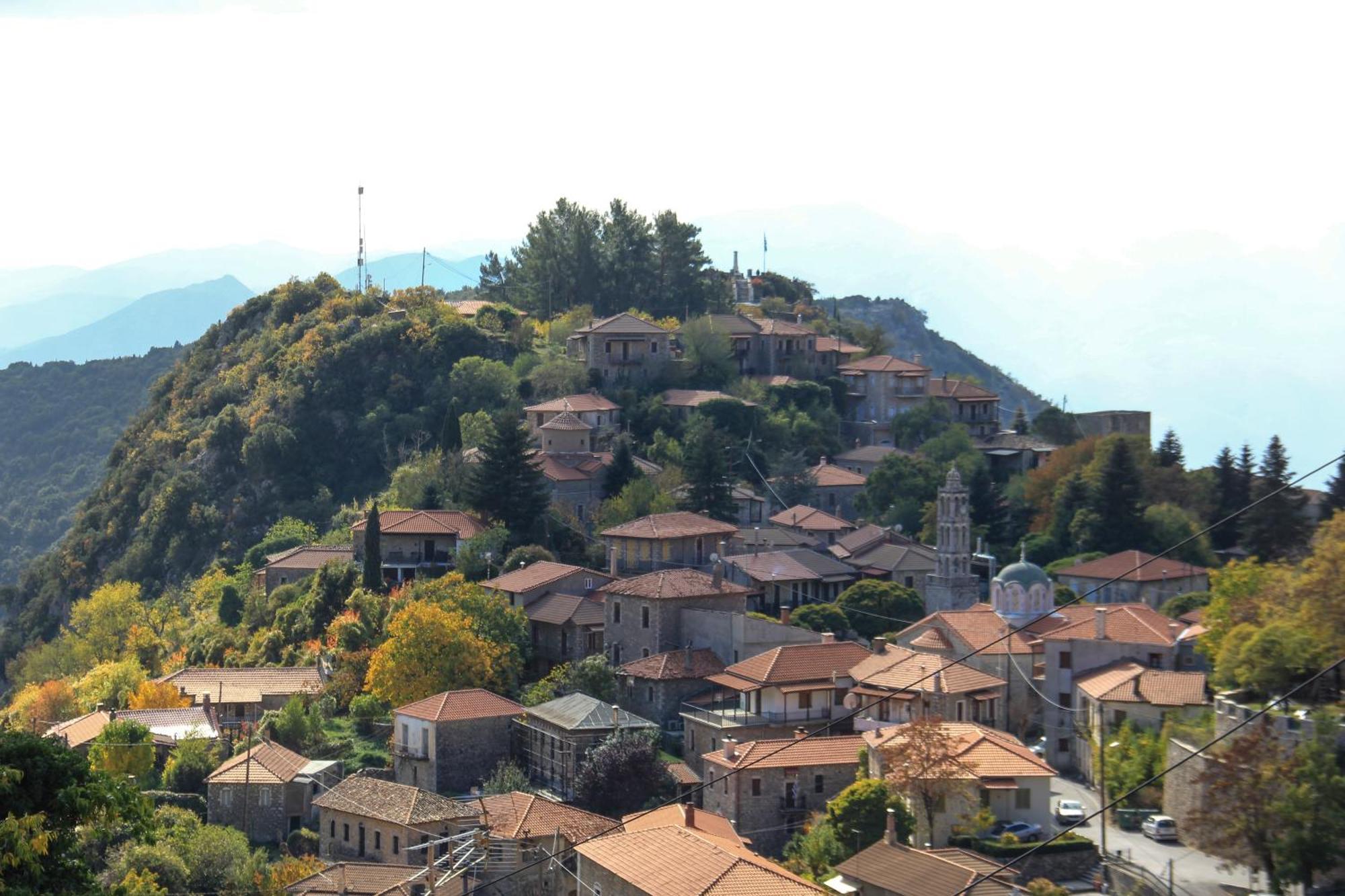 Lithero Suites ستيمنيتسا المظهر الخارجي الصورة