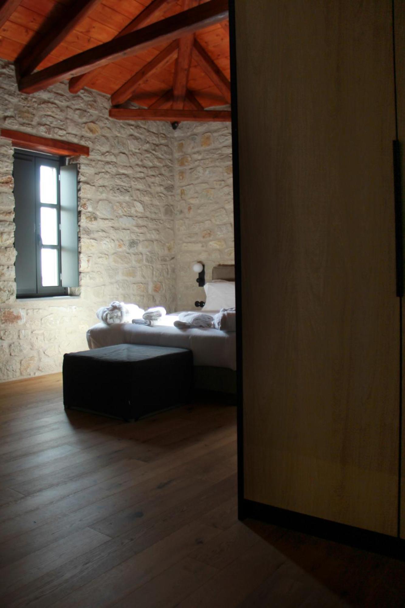 Lithero Suites ستيمنيتسا المظهر الخارجي الصورة
