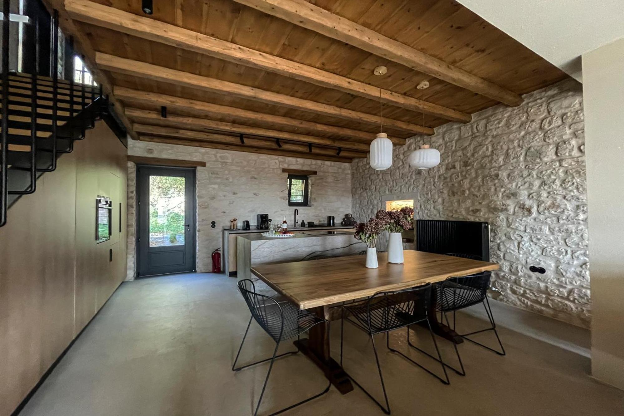 Lithero Suites ستيمنيتسا المظهر الخارجي الصورة